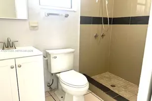 504 N 57th Ave, Hollywood, FL 33021 - Photo 12