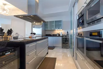 18201 Collins Ave #4208, Sunny Isles Beach, FL 33160 - Photo 10