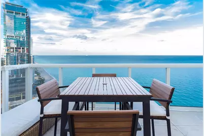 18201 Collins Ave #4208, Sunny Isles Beach, FL 33160 - Photo 2