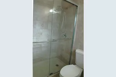 5715 SW 112th Ct, Miami, FL 33173 - Photo 8