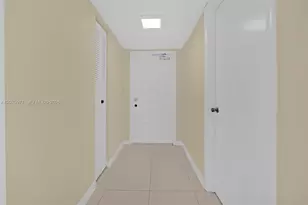 15545 N Miami Lakeway N, Miami Lakes, FL 33014 - Photo 2