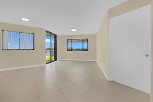 15545 N Miami Lakeway N, Miami Lakes, FL 33014 - Photo 8