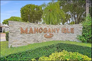 10521 Mahogany Key Circle, Miami, FL 33196 - Photo 2