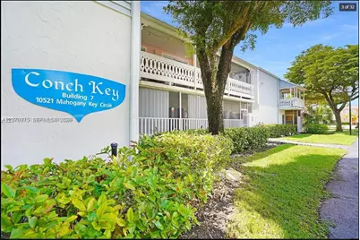 10521 Mahogany Key Cir #207, Miami, FL 33196 - Photo 4