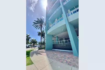 1900 N Bayshore Dr #1807, Miami, FL 33132 - Photo 2