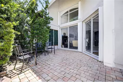 8061 NW 114th Pl #8061, Doral, FL 33178 - Photo 36