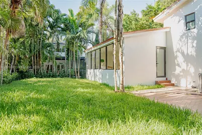 4310 Monserrate St, Coral Gables, FL 33146 - Photo 12