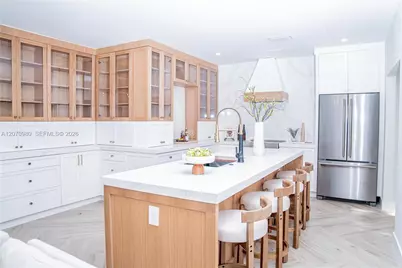 4310 Monserrate St, Coral Gables, FL 33146 - Photo 2
