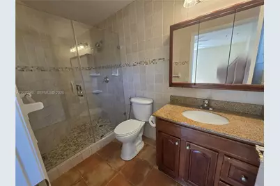 10076 NW 51st Ter, Doral, FL 33178 - Photo 14