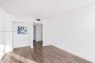 7601 E Treasure Dr #2203, North Bay Village, FL 33141 - Photo 18