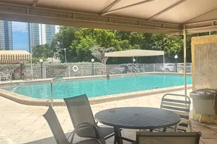 210 172nd St, Sunny Isles Beach, FL 33160 - Photo 24