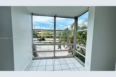 210 172nd St #228, Sunny Isles Beach, FL 33160 - Photo 12
