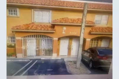 2485  West 76  St #207, Hialeah Gardens, FL 33016 - Photo 1