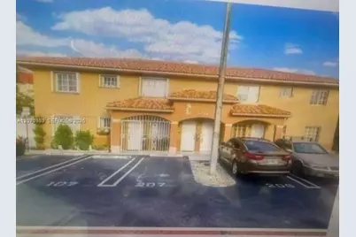 2485  West 76  St #207, Hialeah Gardens, FL 33016 - Photo 2