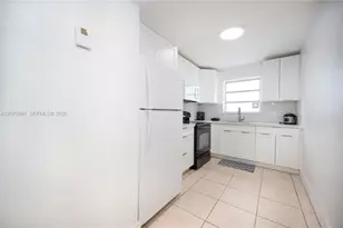 500 NE 26th St, Miami, FL 33137 - Photo 22