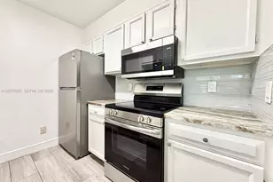 277 Cypress Point Dr, Palm Beach Gardens, FL 33418 - Photo 4