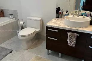 244 Biscayne Blvd, Miami, FL 33132 - Photo 12