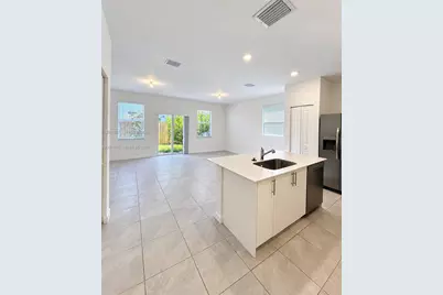 1161 SE 1st St #0, Homestead, FL 33034 - Photo 4