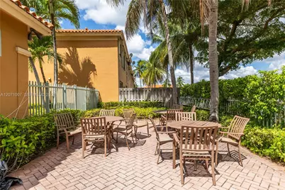 6142 NW 115th Pl #324, Doral, FL 33178 - Photo 38