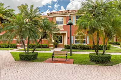 6142 NW 115th Pl #324, Doral, FL 33178 - Photo 8