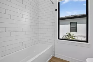 771 NW 84th Terrace, Plantation, FL 33324 - Photo 20