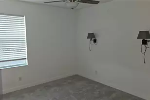 1328 Wandering Willow Wy, Loxahatchee, FL 33470 - Photo 16