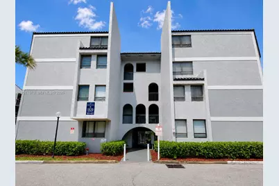 1820 N Congress Ave #305, West Palm Beach, FL 33401 - Photo 2
