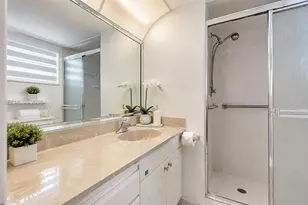 8500 Sunrise Lakes Blvd, Sunrise, FL 33322 - Photo 28