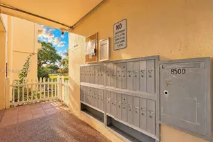 8500 Sunrise Lakes Blvd, Sunrise, FL 33322 - Photo 44