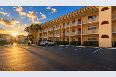 8500 Sunrise Lakes Blvd #201, Sunrise, FL 33322 - Photo 2