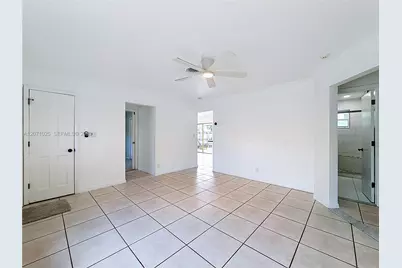 1841 NW 33rd Ct, Oakland Park, FL 33309 - Photo 12