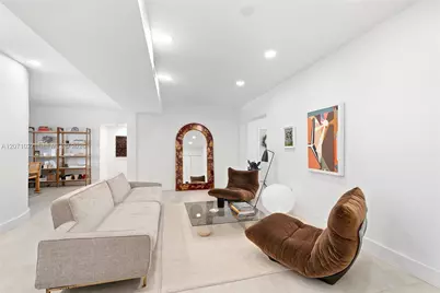 638 NE 141st St, North Miami, FL 33161 - Photo 1