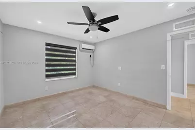 10890 SW 95th St, Miami, FL 33176 - Photo 30