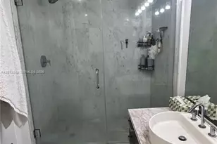 244 Biscayne Blvd, Miami, FL 33132 - Photo 12