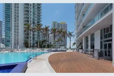 90 SW 3rd St #3408, Miami, FL 33130 - Photo 10