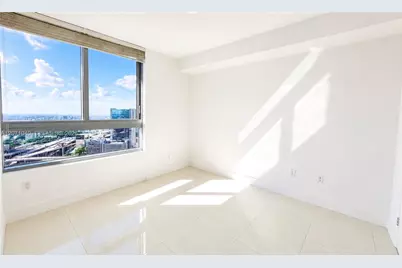 90 SW 3rd St #3408, Miami, FL 33130 - Photo 4