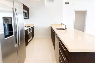 90 SW 3rd St, Miami, FL 33130 - Photo 2