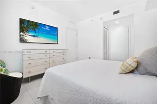 7875 NW 107th Ave, Doral, FL 33178 - Photo 10