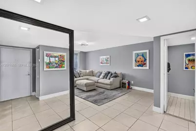 16565 NE 26th Ave #4E, North Miami Beach, FL 33160 - Photo 4