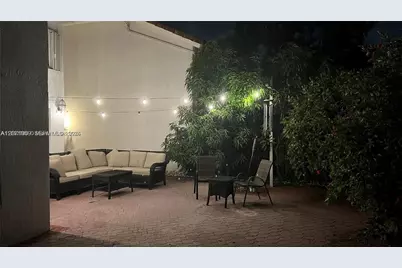 21722 Cromwell Cir, Boca Raton, FL 33486 - Photo 8