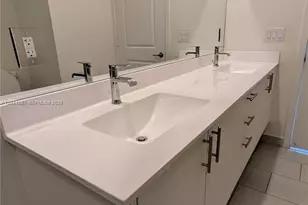 8001 NW 41st St, Doral, FL 33166 - Photo 52