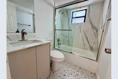 1530 SW 2nd St #304, Miami, FL 33135 - Photo 14