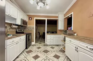 12550 NW 1st Ave, North Miami, FL 33168 - Photo 26