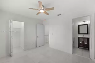 12133 SW 3rd St, Pembroke Pines, FL 33025 - Photo 28