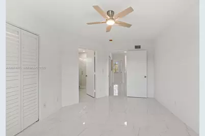 12133 SW 3rd St #12133, Pembroke Pines, FL 33025 - Photo 22