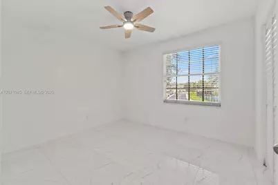 12133 SW 3rd St #12133, Pembroke Pines, FL 33025 - Photo 26