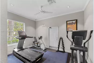 12133 SW 3rd St #12133, Pembroke Pines, FL 33025 - Photo 40