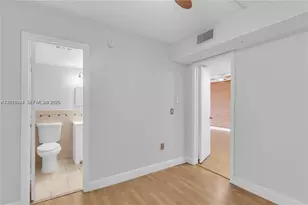 5055 NW 7th St, Miami, FL 33126 - Photo 12