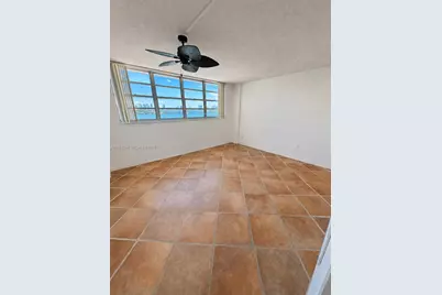 800 West Ave #817, Miami Beach, FL 33139 - Photo 6