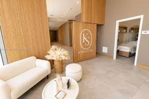 239 SW 9th St, Miami, FL 33130 - Photo 12